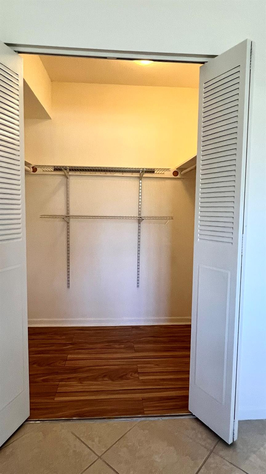 FAIRFAX HALL - Residential