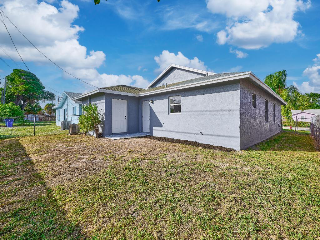 KELLY ADD - Residential