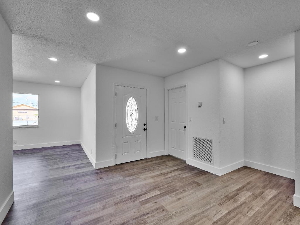 KELLY ADD - Residential