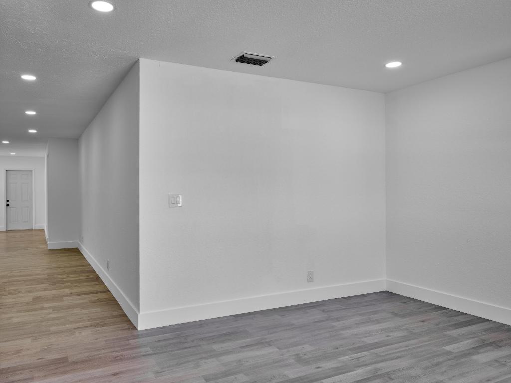 KELLY ADD - Residential