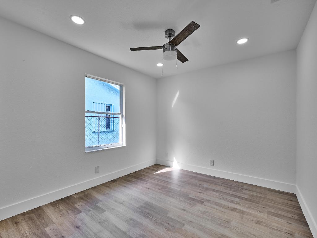 KELLY ADD - Residential