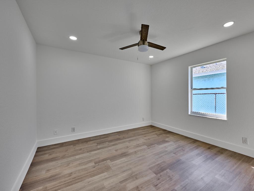 KELLY ADD - Residential