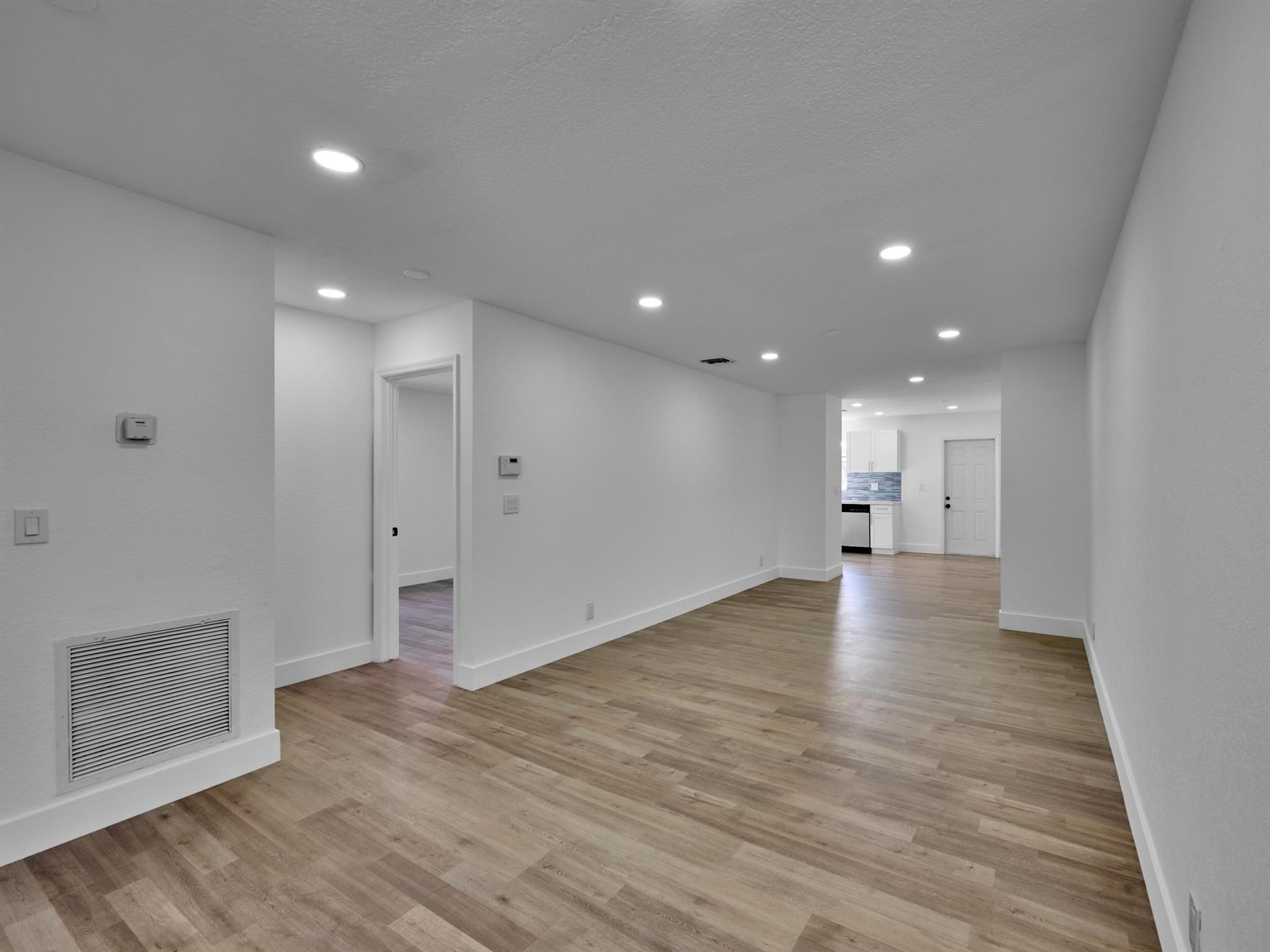 KELLY ADD - Residential