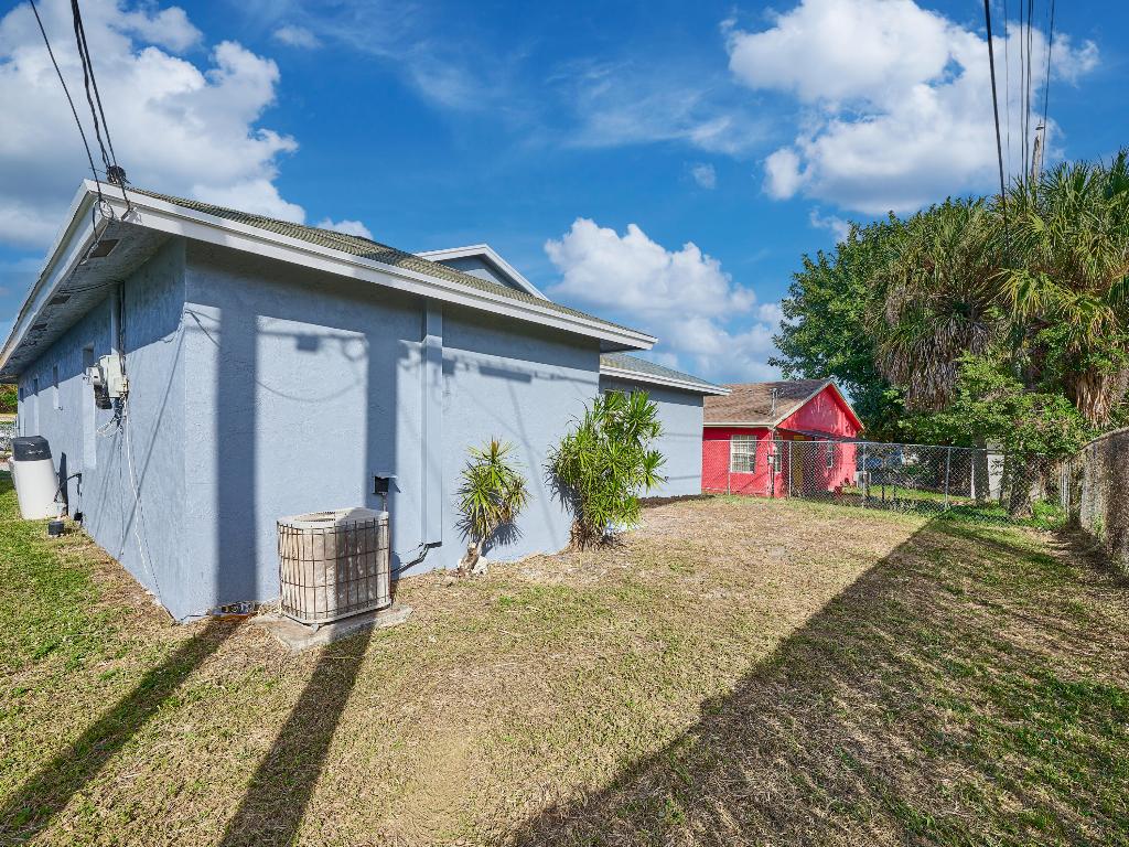 KELLY ADD - Residential