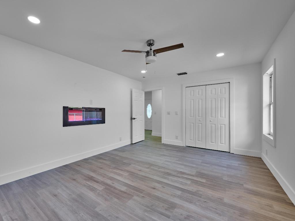 KELLY ADD - Residential