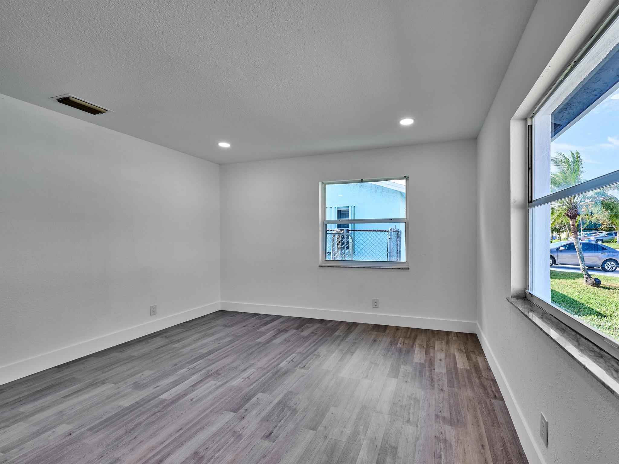 KELLY ADD - Residential