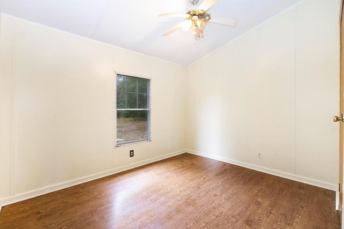 LAKE TROPICANA RANCHETTES - Residential