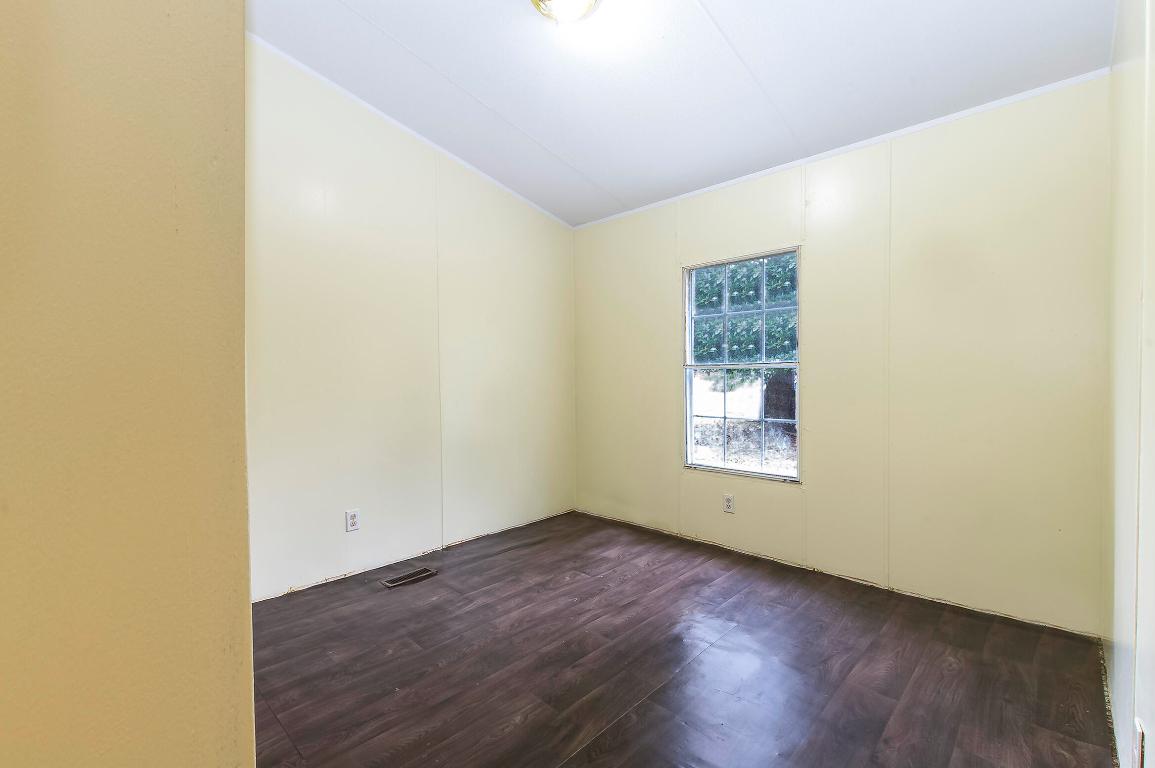 LAKE TROPICANA RANCHETTES - Residential