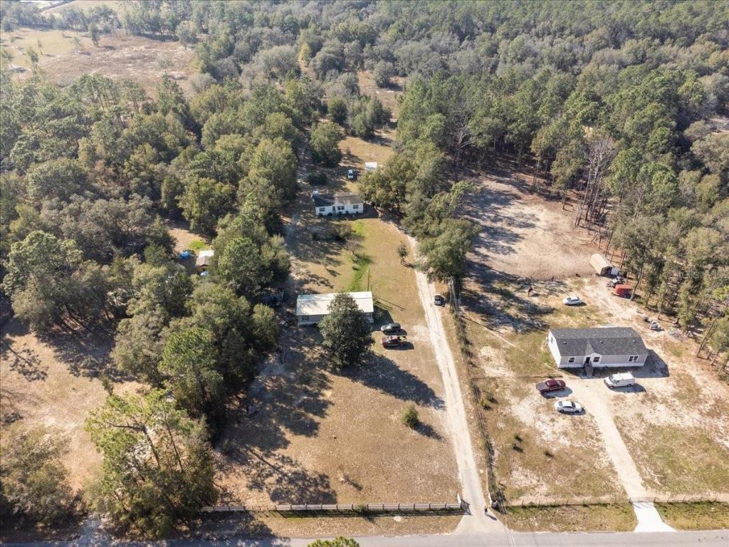 LAKE TROPICANA RANCHETTES - Residential