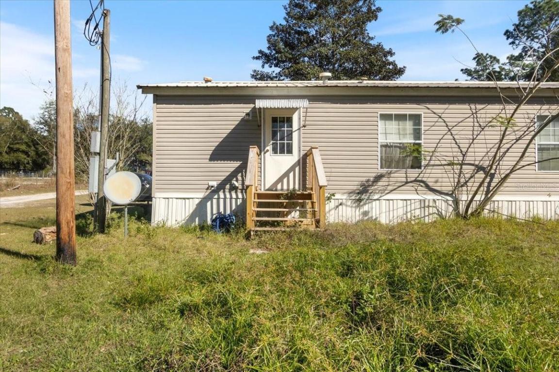 LAKE TROPICANA RANCHETTES - Residential