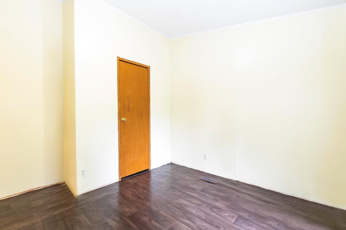 LAKE TROPICANA RANCHETTES - Residential