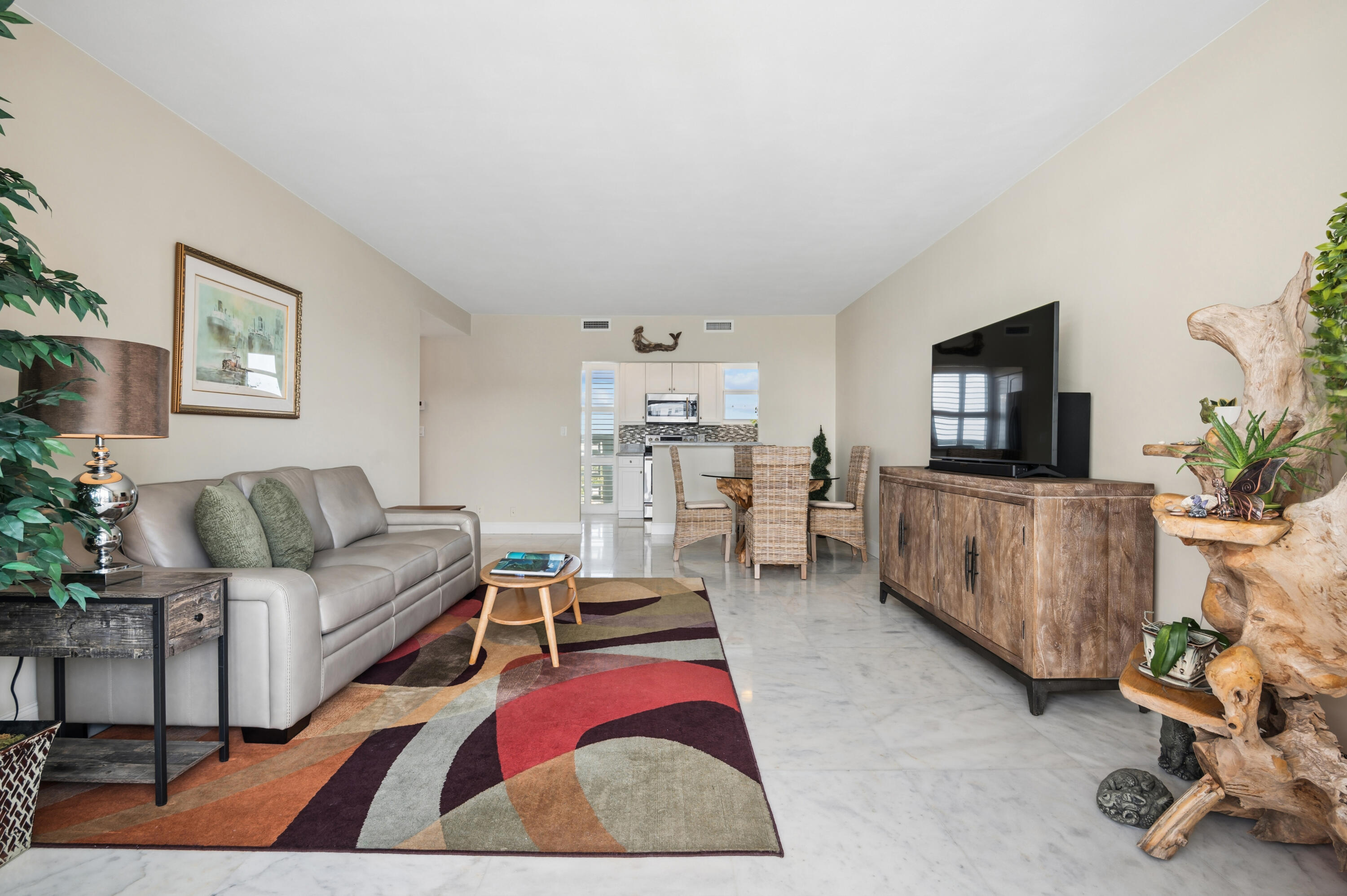 BREAKWATER TOWERS CO-OP - Residential