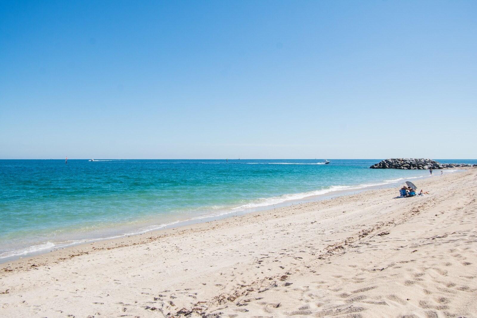 BREAKWATER TOWERS CO-OP - Residential