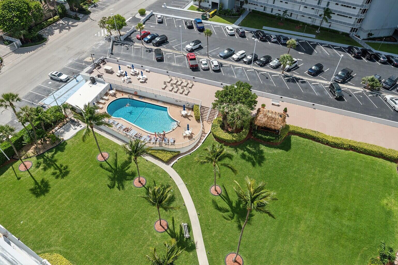 BREAKWATER TOWERS CO-OP - Residential