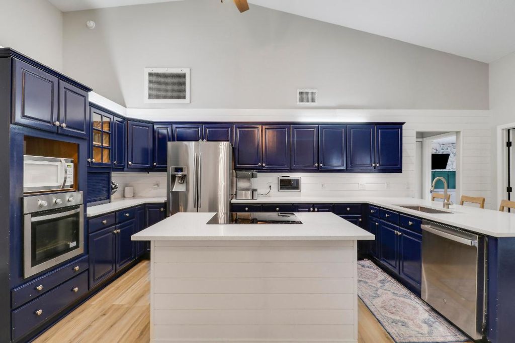 Photo of 12423 158th Court N, Jupiter, FL 33478 (MLS # R11140580)