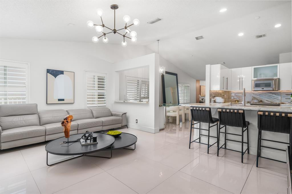 San Messina - Residential