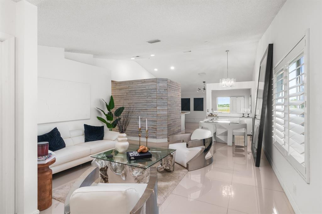 San Messina - Residential