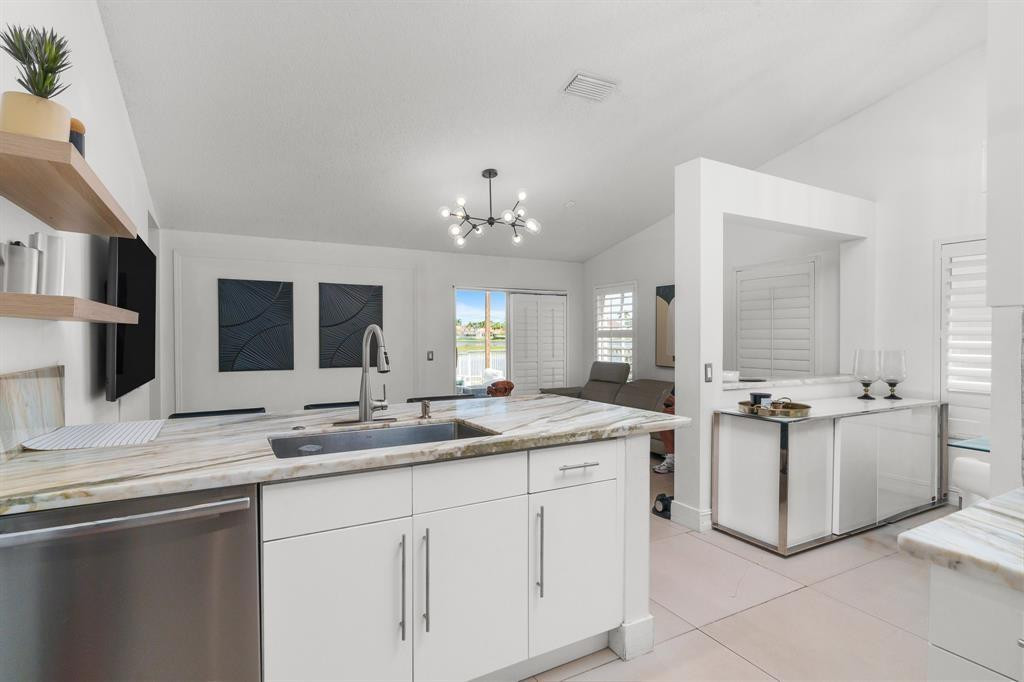 San Messina - Residential