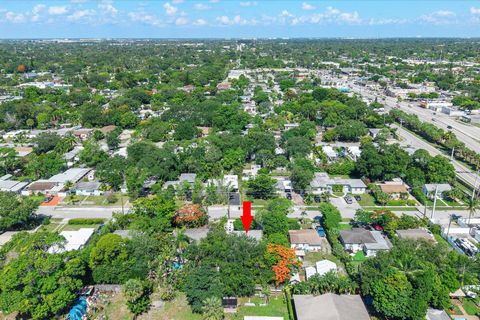 Tiny photo for 1326 SW 23rd Avenue, Fort Lauderdale, FL 33312 (MLS # B26045423)