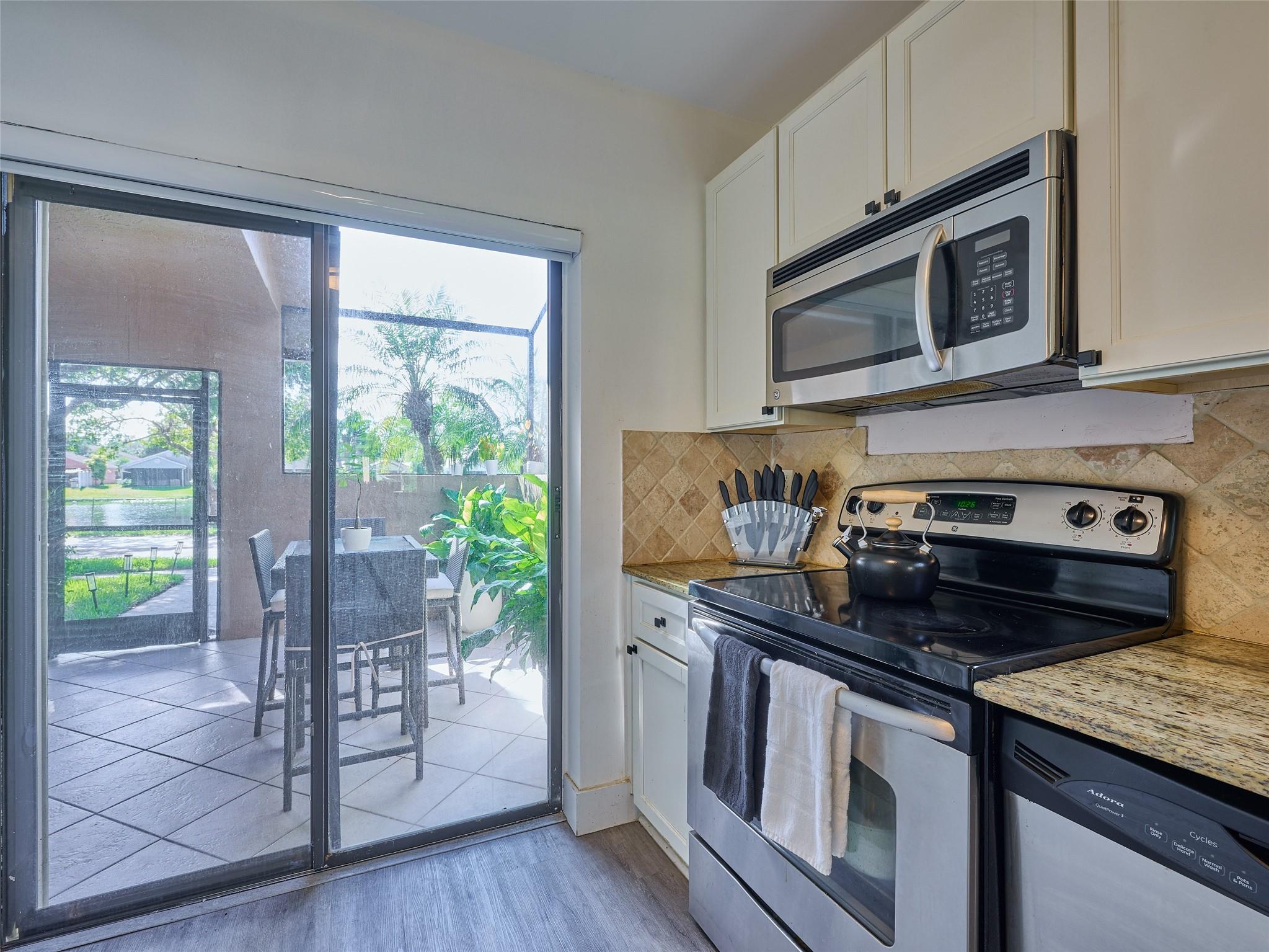 CENTURA PARC - Residential