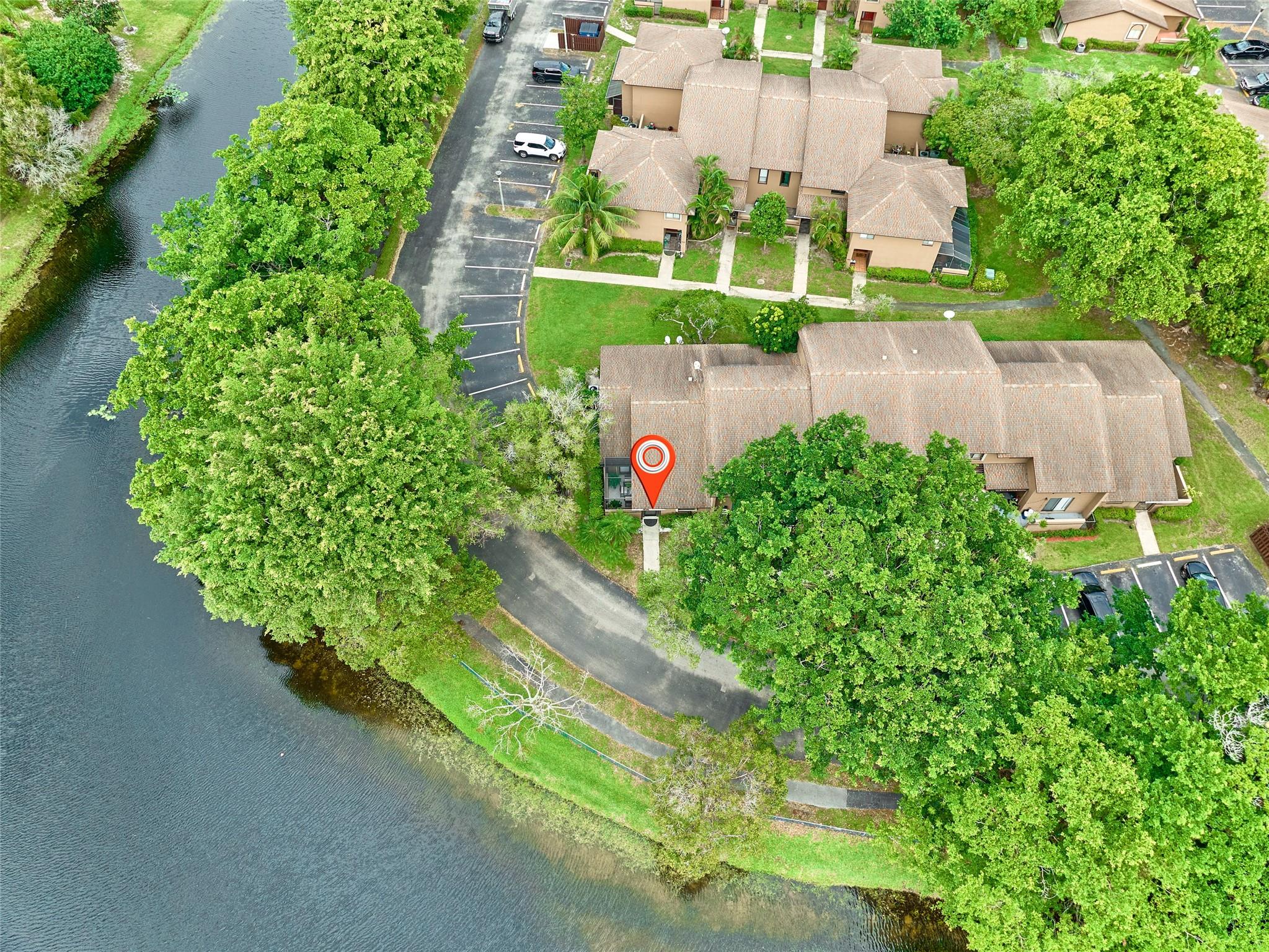 CENTURA PARC - Residential