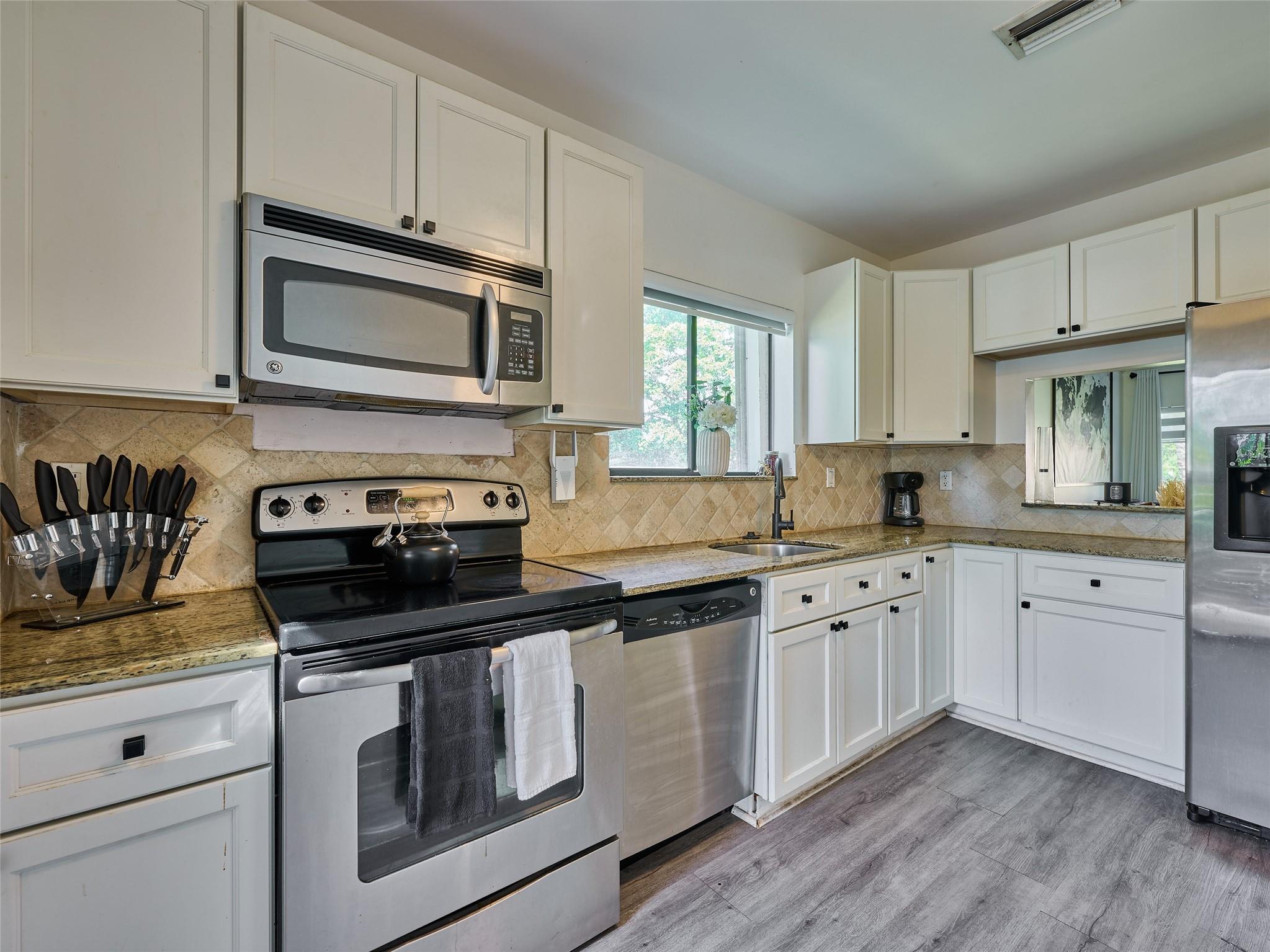 CENTURA PARC - Residential