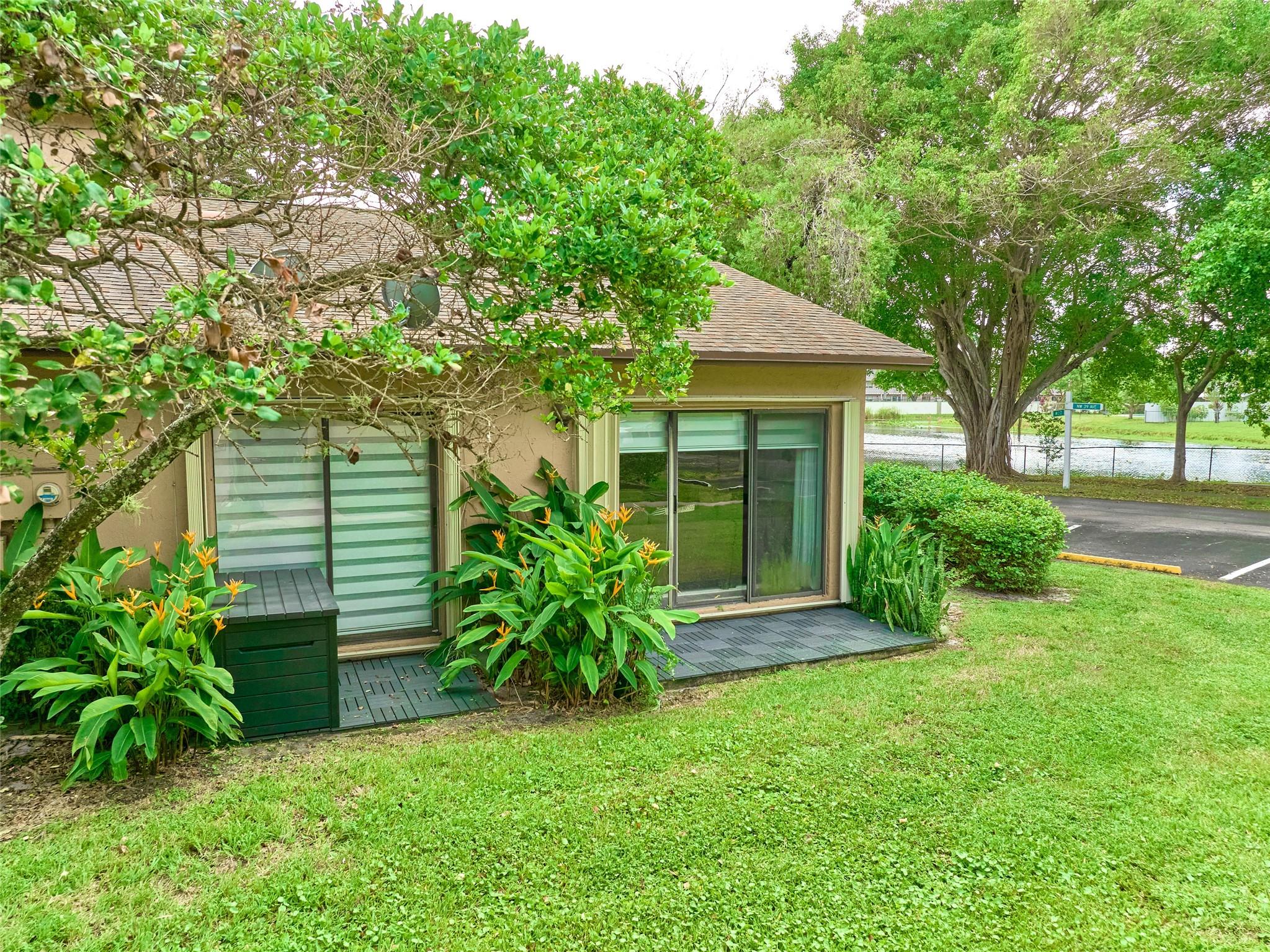 CENTURA PARC - Residential