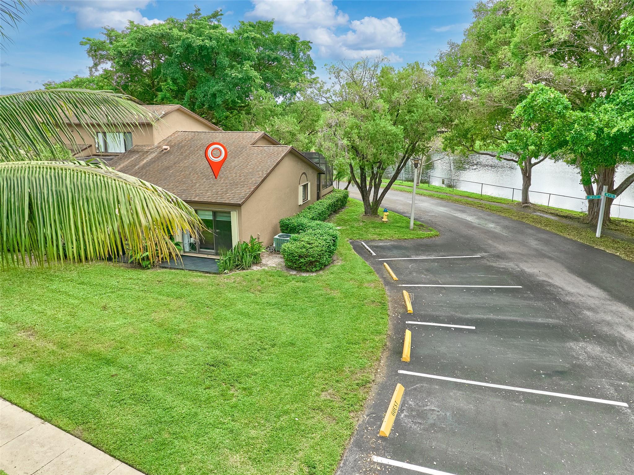 CENTURA PARC - Residential