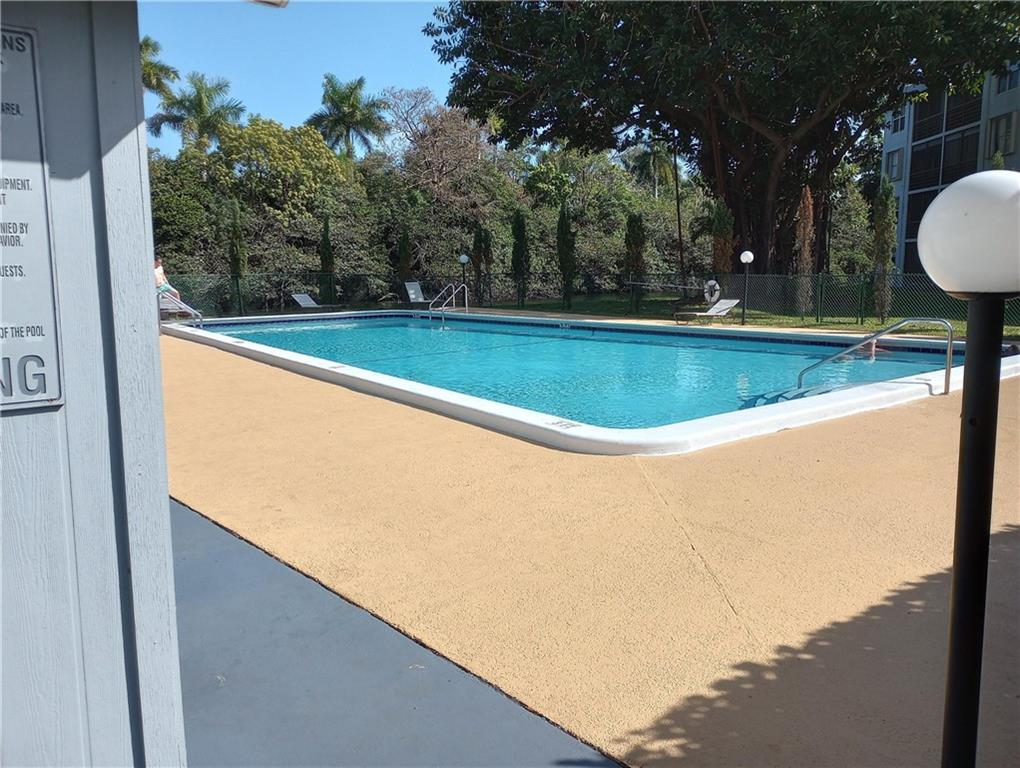 ROYAL PARK - Residential