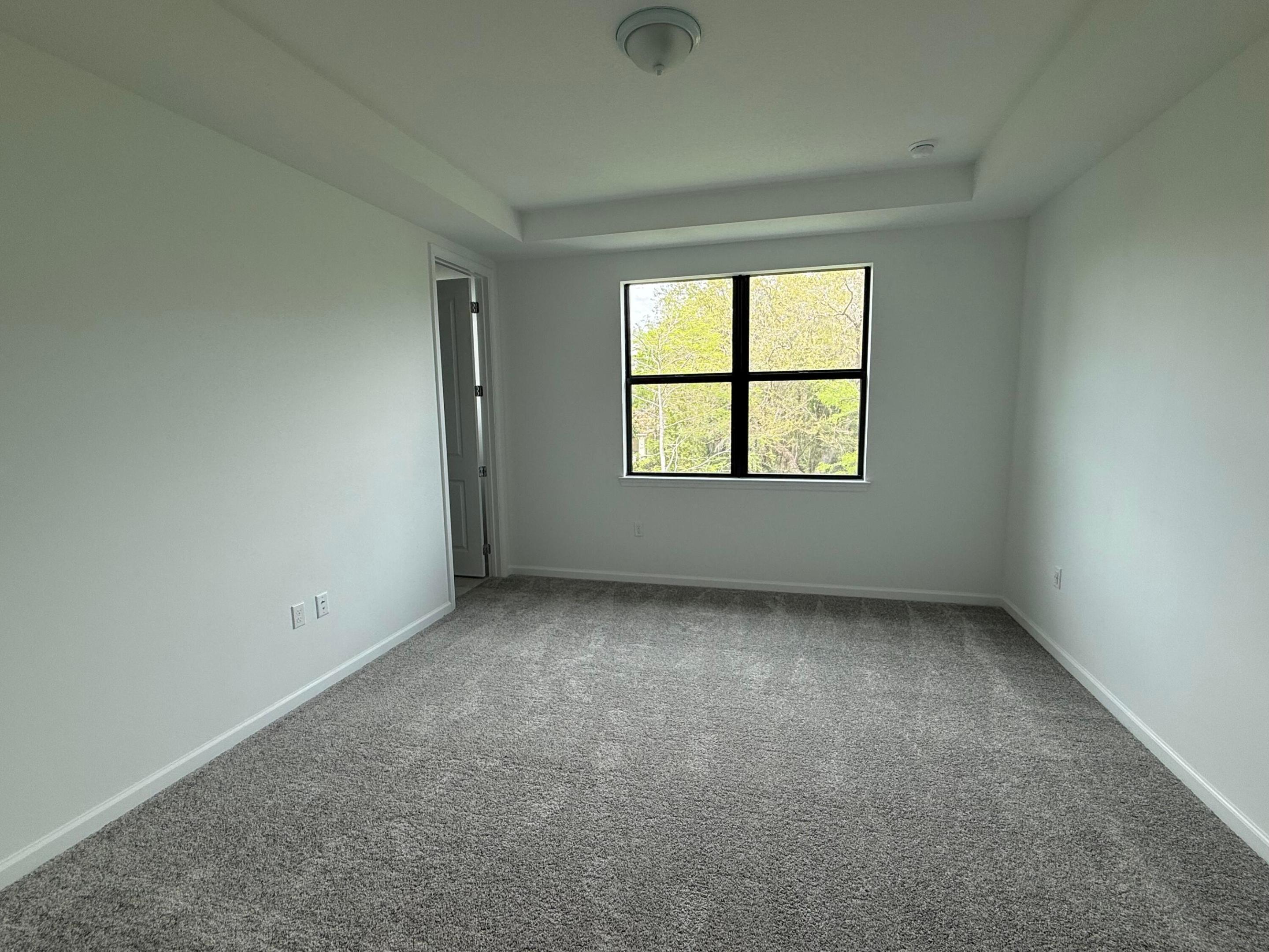 95 RIVERSIDE PUD PHASE IV (CAMELLIA) - Residential Lease