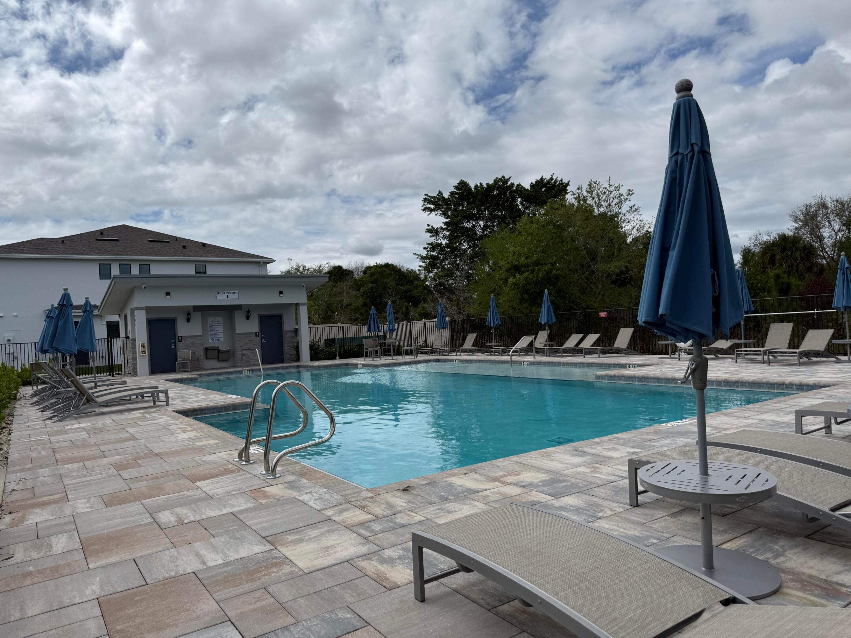 95 RIVERSIDE PUD PHASE IV (CAMELLIA) - Residential Lease