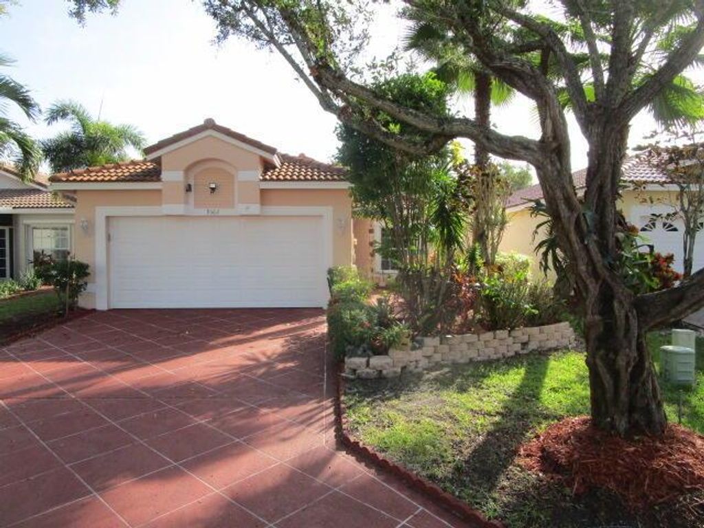 Photo of 9582 Cherry Blossom Terrace, Boynton Beach, FL 33437 (MLS # R10759553)