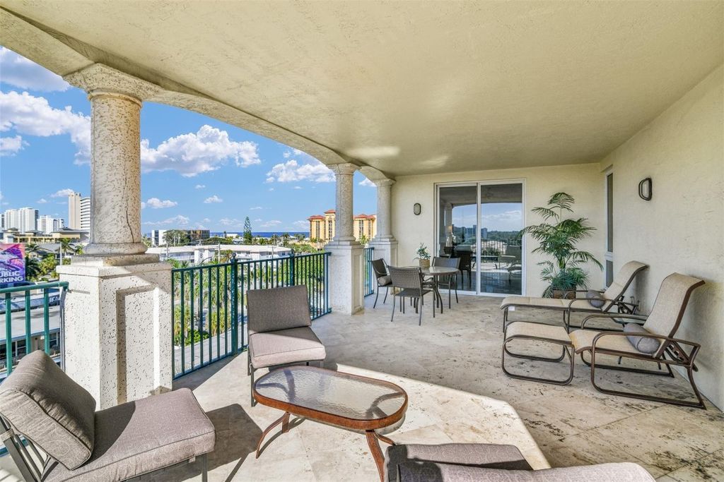 Photo of 9 NE 20th Avenue #PH3, Deerfield Beach, FL 33441 (MLS # F10493341)