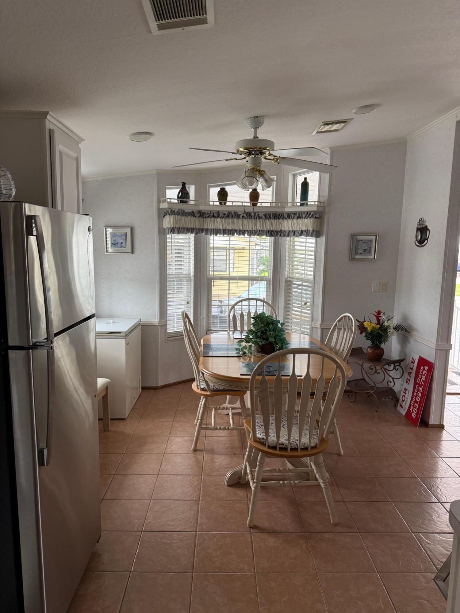 5224 SE 67th Avenue SE