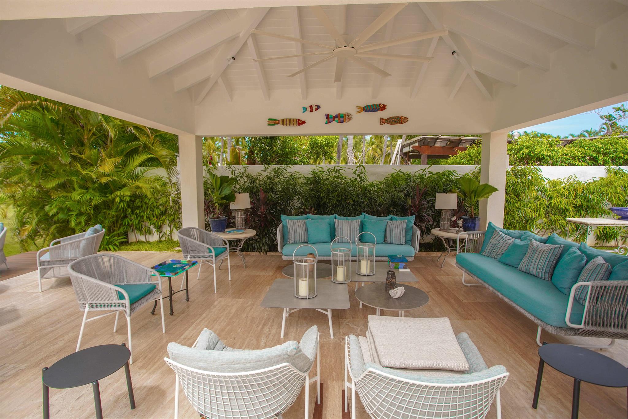 Calle El Faro, Casa de Ca - Residential Lease