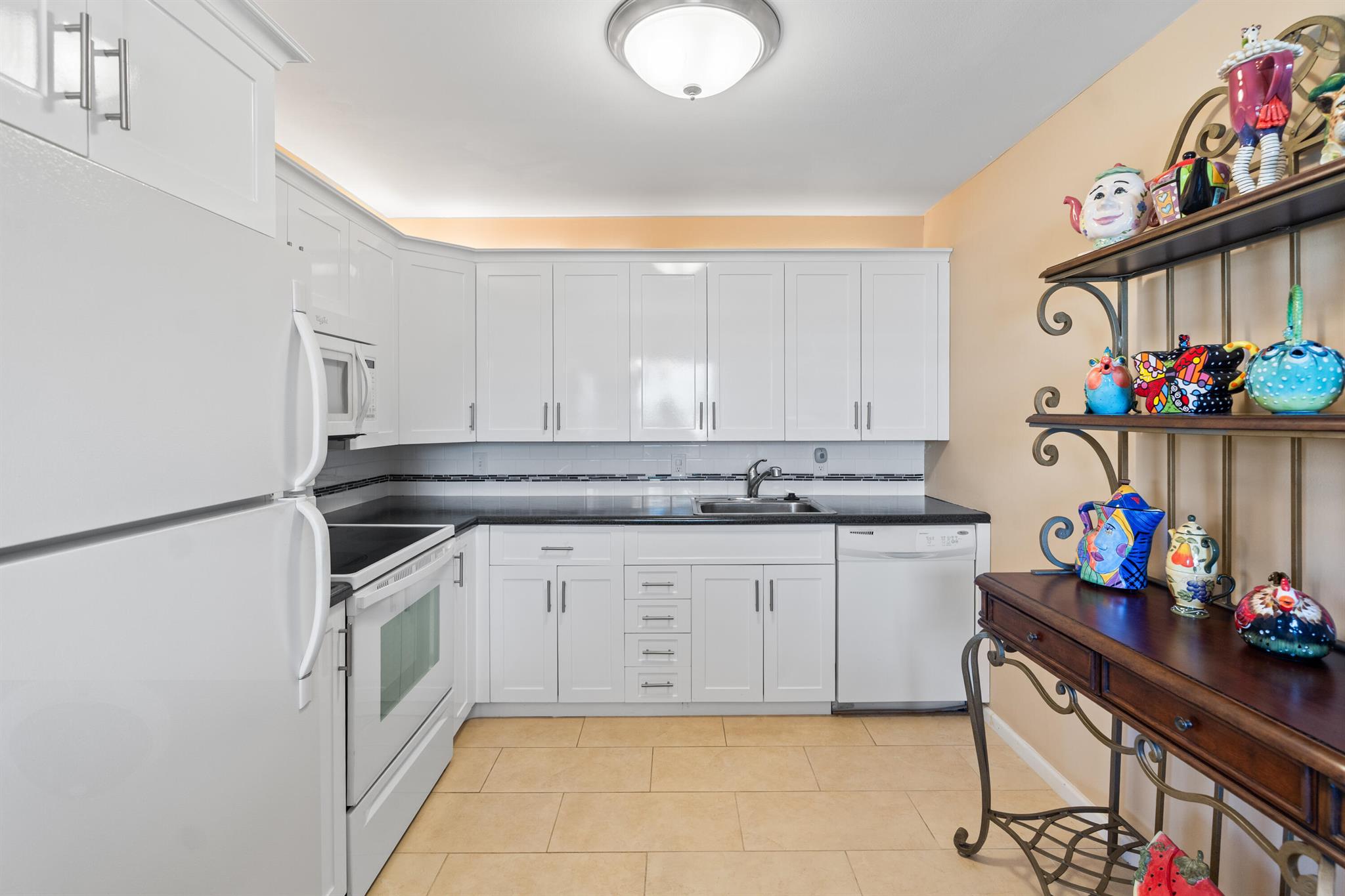 NEWCASTLE AT CENTURY VILL - Residential