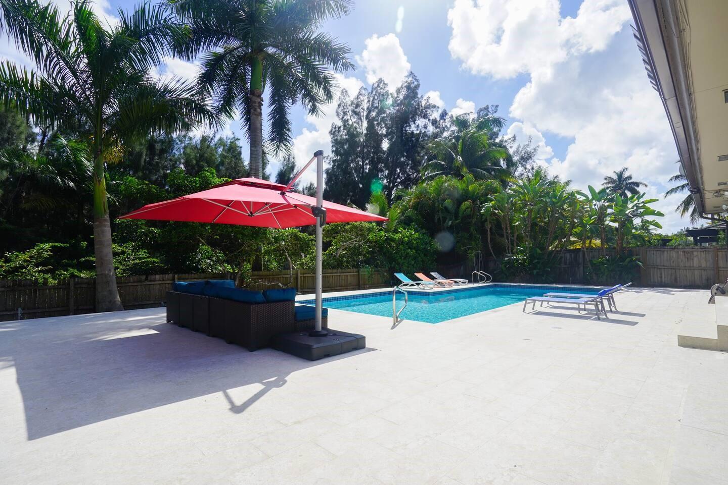 Central Golf Sec Of Holly - Residential