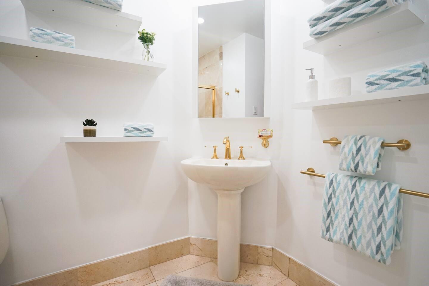 Central Golf Sec Of Holly - Residential