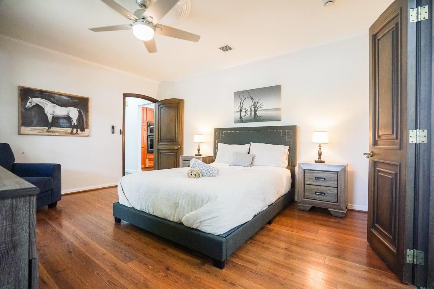 Central Golf Sec Of Holly - Residential