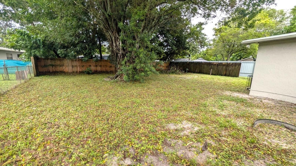 Photo of 1552 NW 15TH Terrace, Fort Lauderdale, FL 33311 (MLS # B26082177)