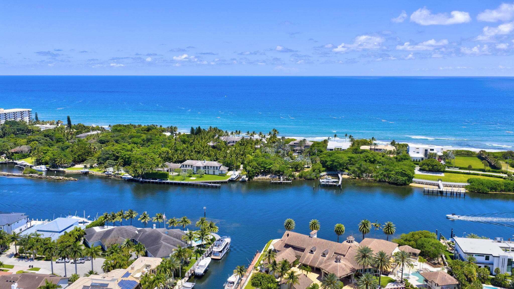 CORAL KEY VILLAS SEC 9 - Residential