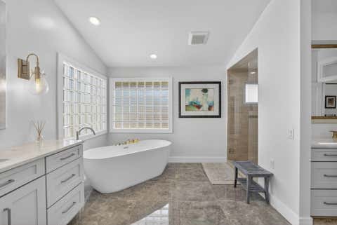 Tiny photo for 2920 NE 47th Street, Lighthouse Point, FL 33064 (MLS # B26019849)