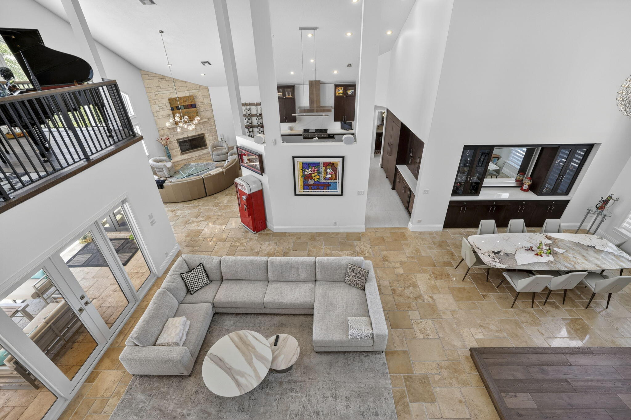 CORAL KEY VILLAS SEC 9 - Residential