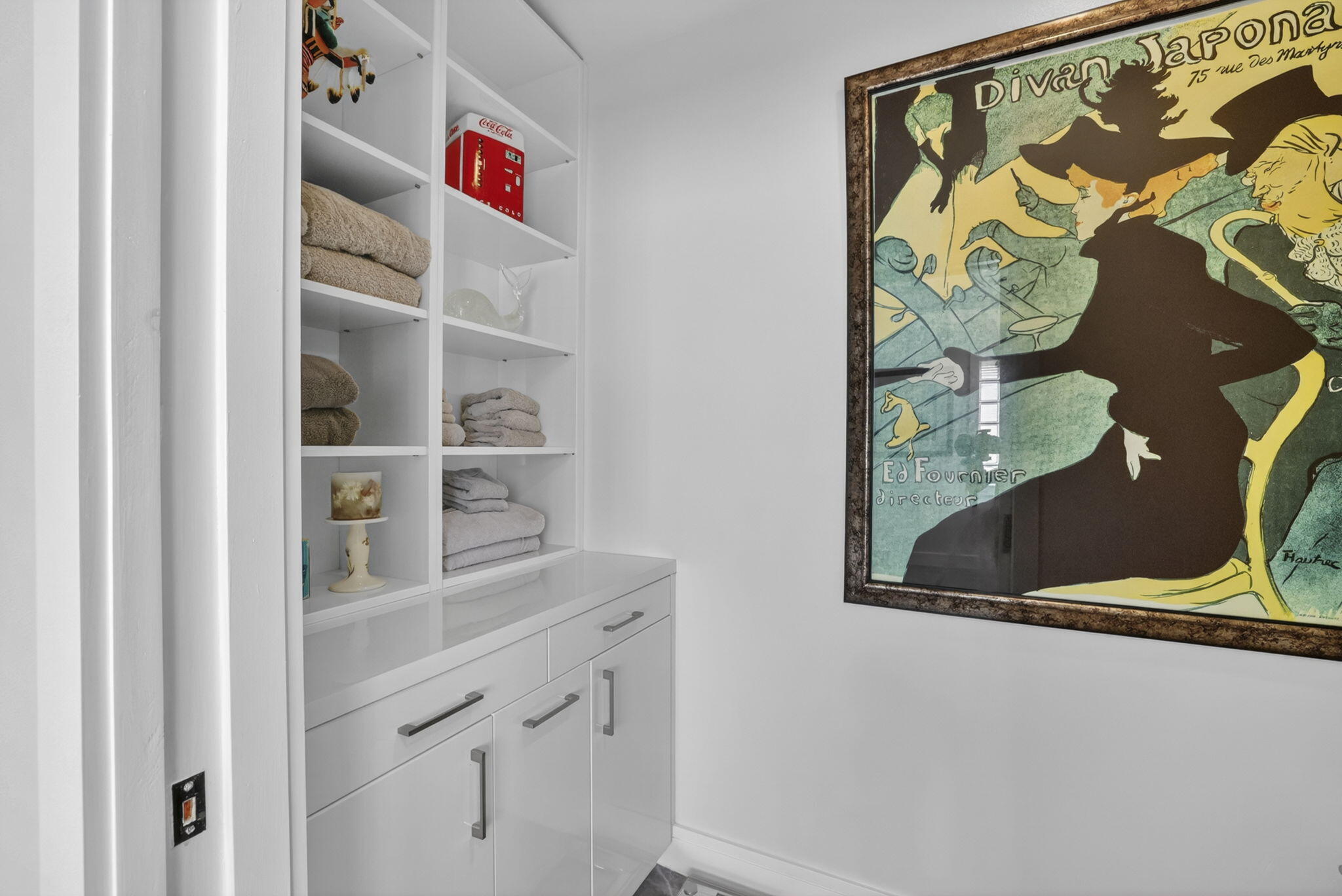 CORAL KEY VILLAS SEC 9 - Residential