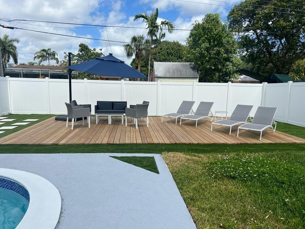 Hollywood Hills 6-22 B - Residential