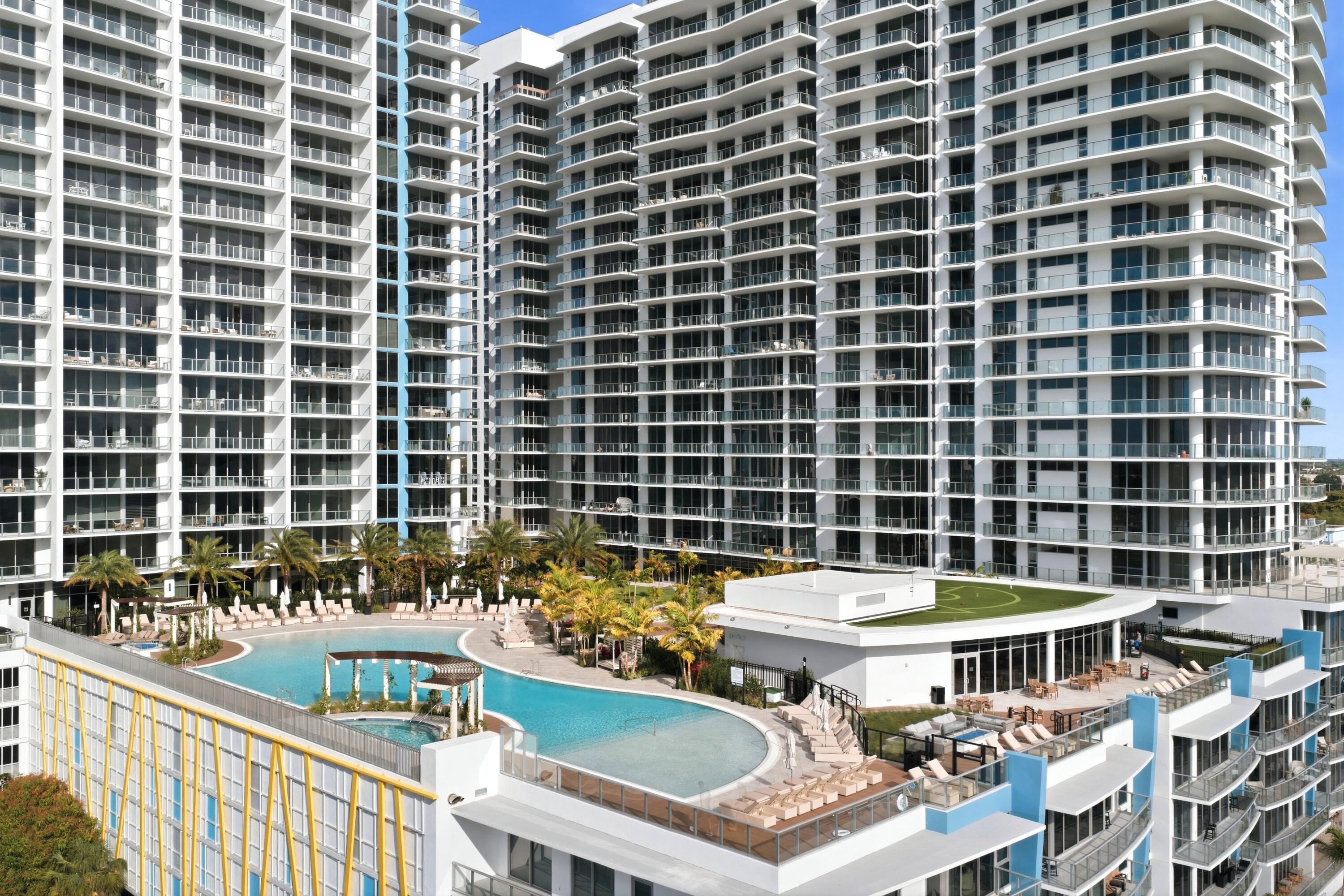 NAUTILUS 220 CONDO - Residential