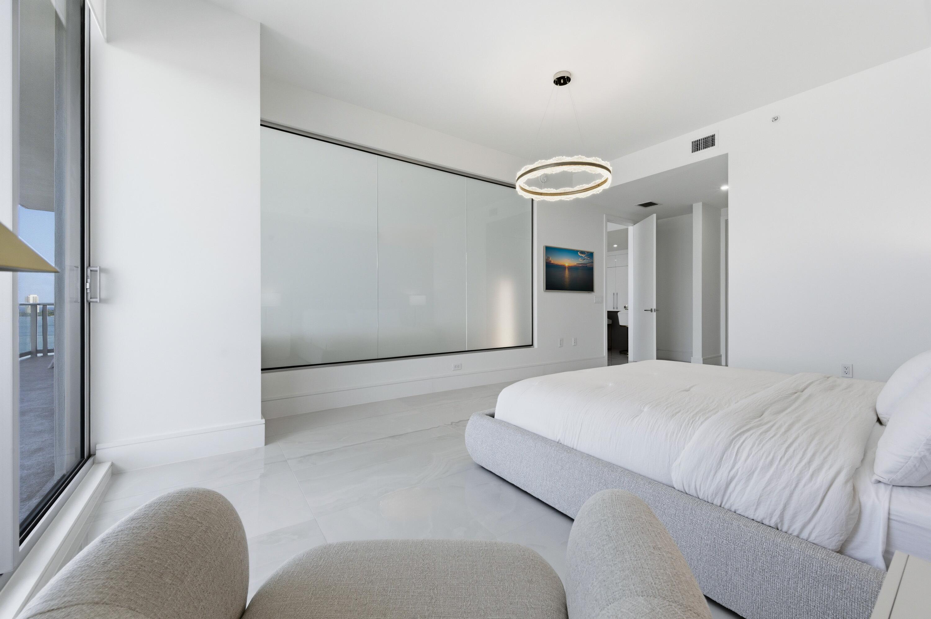 NAUTILUS 220 CONDO - Residential