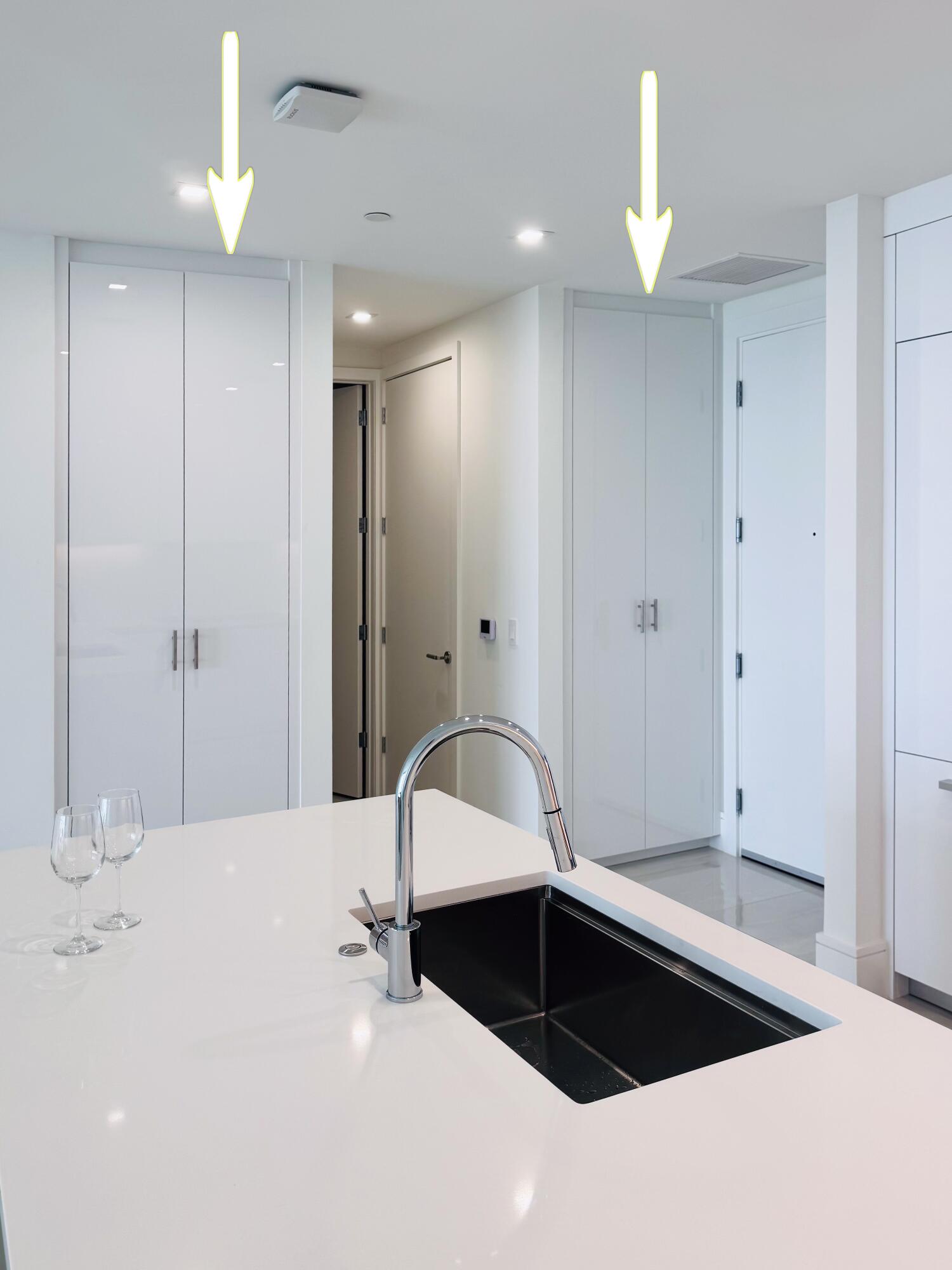 NAUTILUS 220 CONDO - Residential