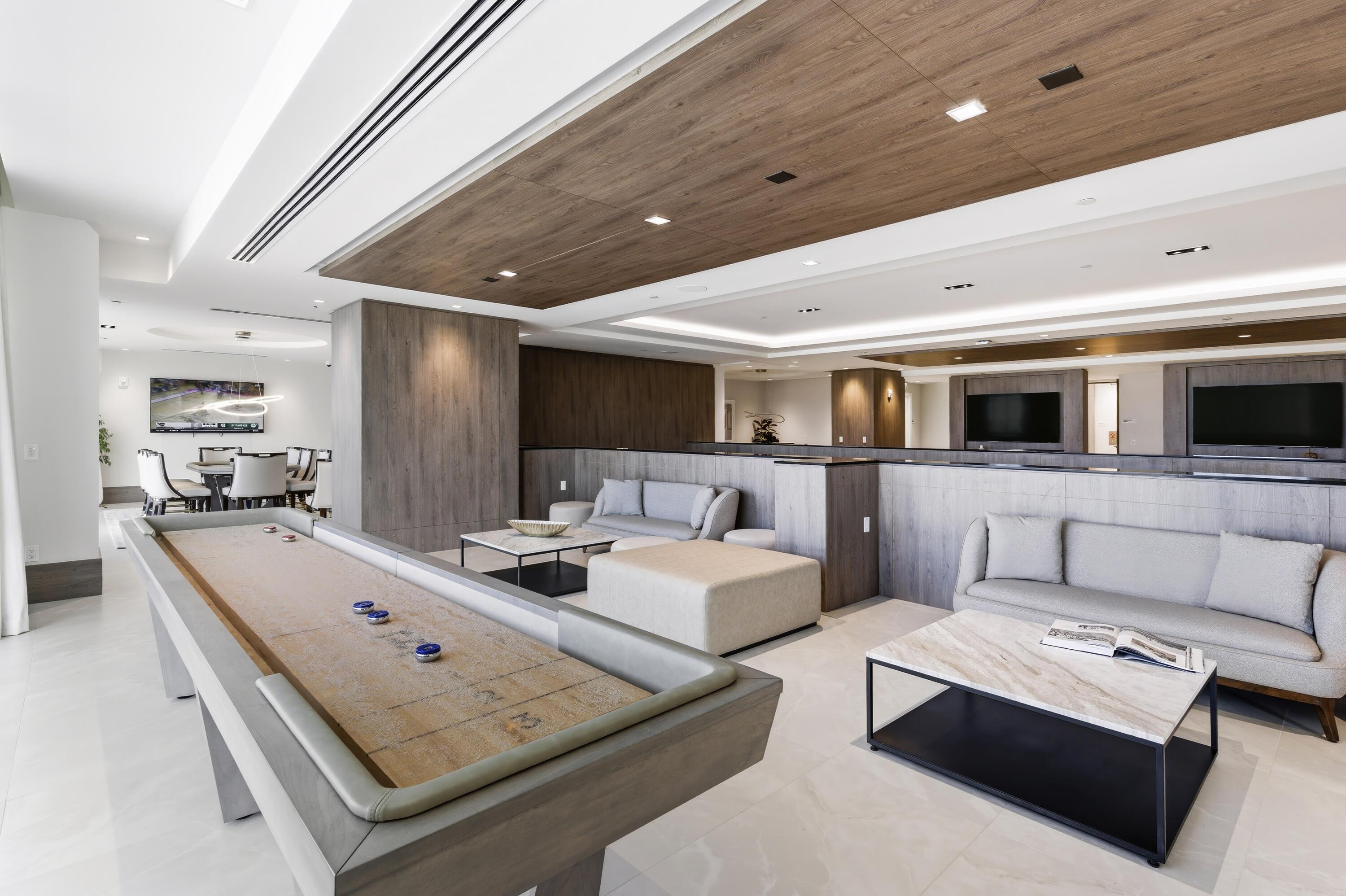 NAUTILUS 220 CONDO - Residential