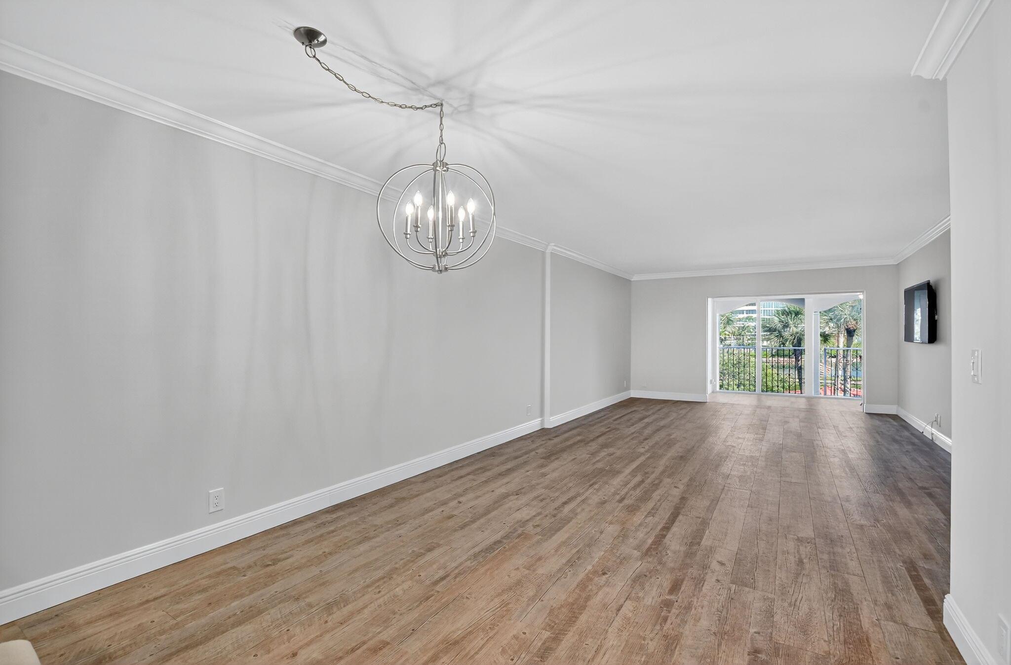 NEWTH GARDENS C CONDO - Residential